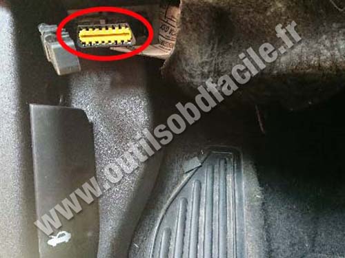 Alfa Romeo Giulietta - Prise OBD