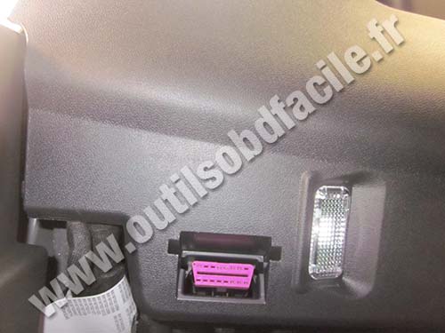 Audi A1 connecteur OBD