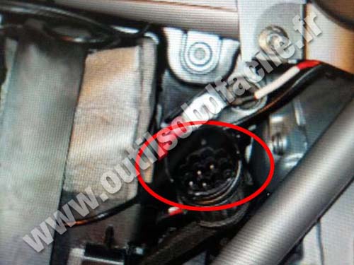 BMW R 1200 GS - Connecteur OBD rond