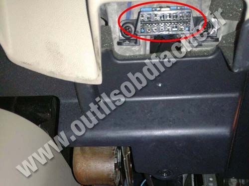 Cadillac SRX - Prise OBD
