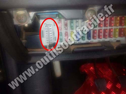 Chevrolet Corsa Classic - Connecteur OBD