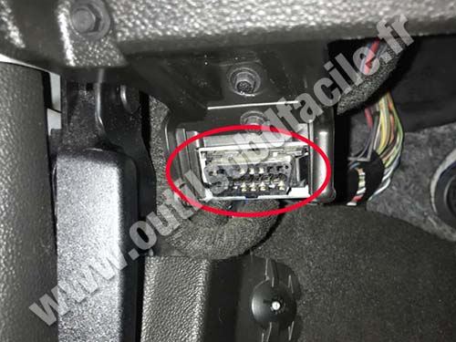 Chevrolet Tracker - Prise OBD II