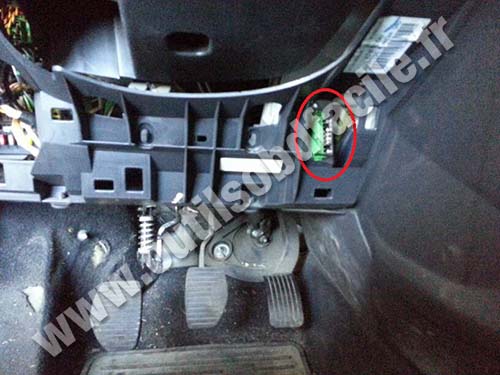 Citroen Berlingo 2 connecteur OBD