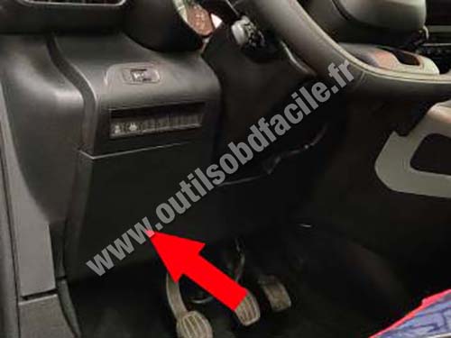 Citroen Berlingo - Cache plastique