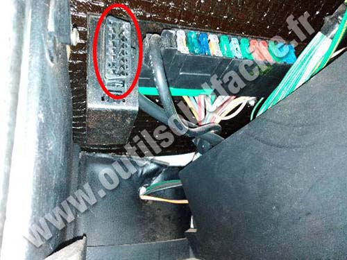 Citroen C15 - Prise OBD 2