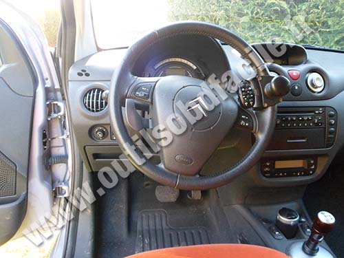 Citroen C2 tableau de bord