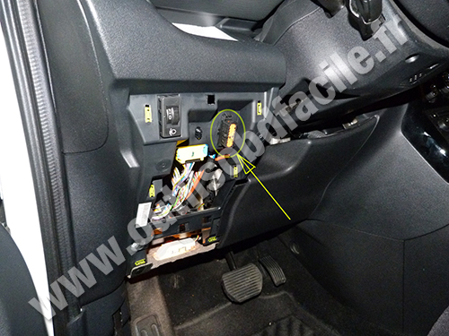 Citroen C3 Picasso prise OBD2