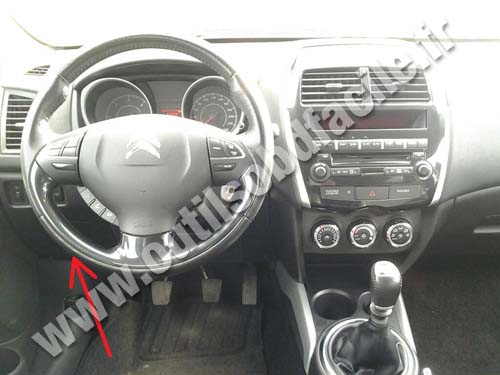 Citroen C4 Aircross tableau de bord