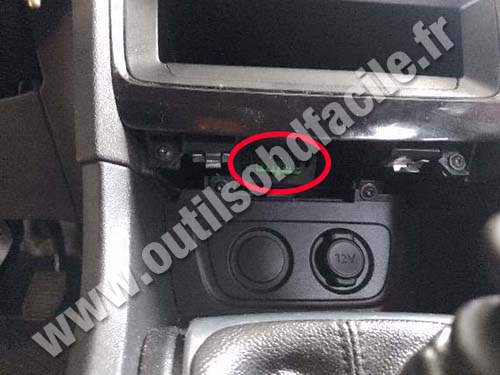 Citroen C4 Lounge - Connecteur OBD II