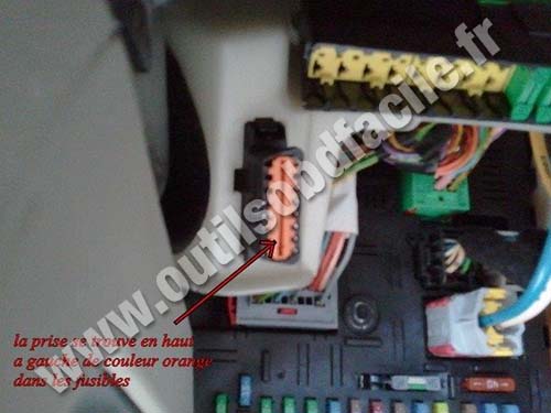 Citroen C5 connecteur OBD