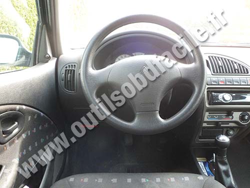 Citroen Saxo tableau de bord