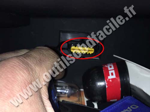 Dacia Logan - Prise OBD