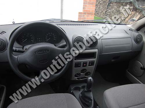 Dacia Logan tableau de bord