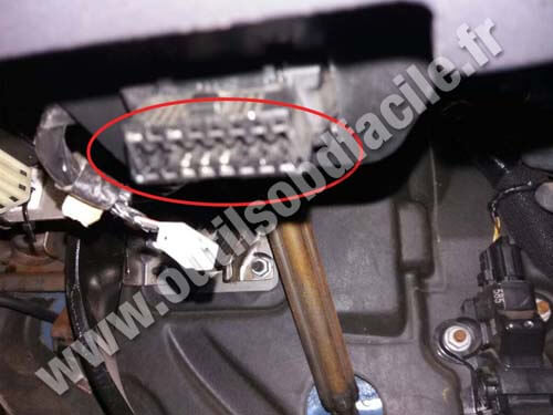 Prise OBD2 dans les Dodge Journey (2007 - ...) - Outils ... power commander wiring diagram 