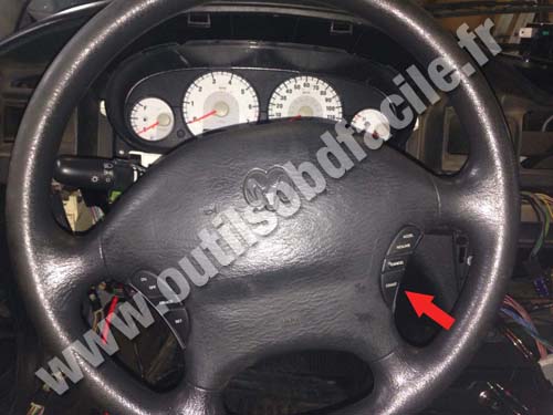 Dodge Stratus - Volant