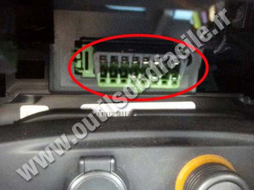 DS4 - Prise OBD 2