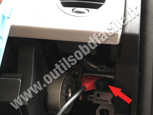 Fiat 500 RHD Cache plastique