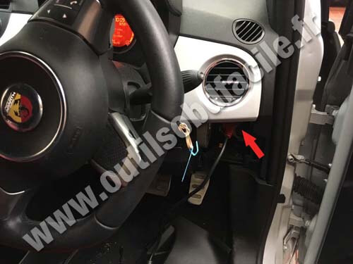 Fiat 500 RHD Volant
