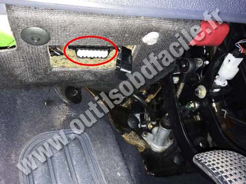 Fiat Bravo - Prise OBD