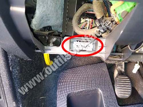Fiat Uno - Prise OBD