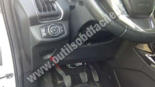 Ford B-Max vide poche conducteur