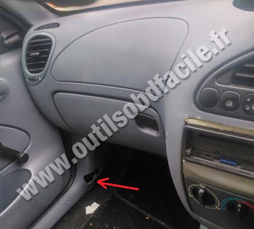 Ford Courier tableau de bord