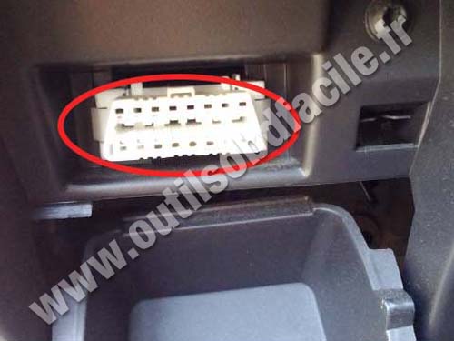 Ford Ecosport - Connecteur OBD