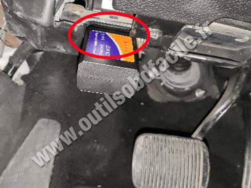 Ford Explorer - Prise OBD