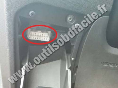 Ford Fiesta VI - Connecteur OBD2