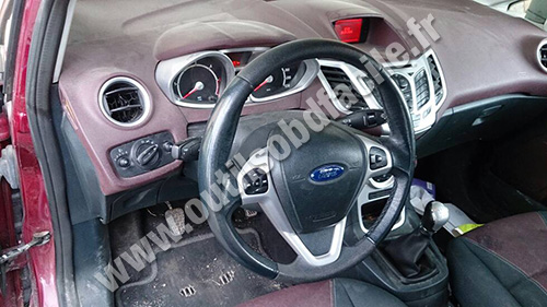 Ford Fiesta tableau de bord