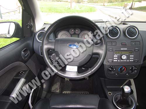 Ford Fiesta tableau de bord