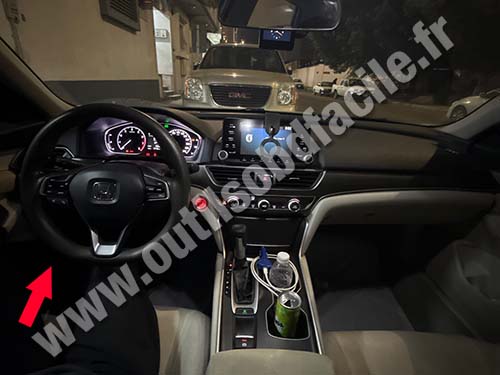 Honda Accord - Tableau de bord central