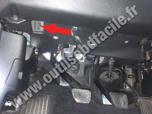Honda Accord VII - Repose pied