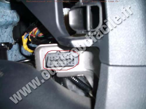 Honda Civic 8 prise / connecteur OBD2