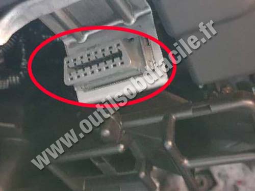 Honda CR-V - Prise OBD