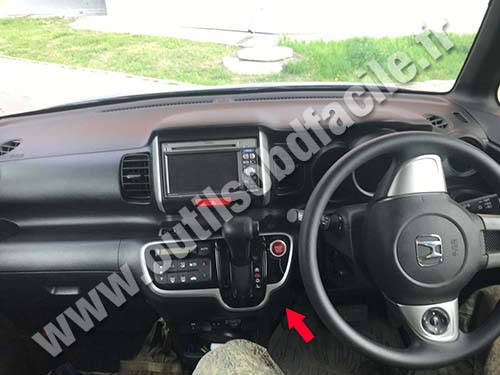 Honda N-Box - Tableau de bord