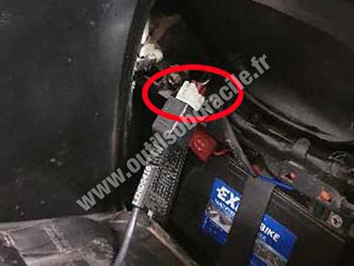 Honda NC700 - Prise OBD
