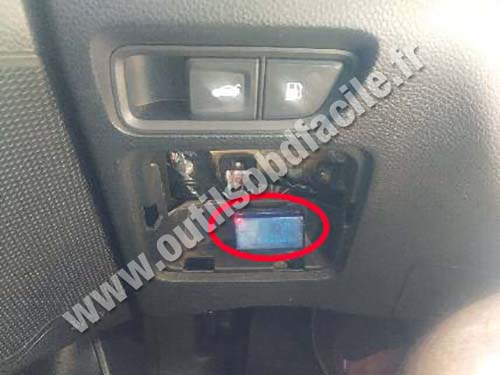 Hyundai Grandeur - Prise OBD