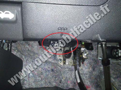 Hyundai HB20 prise OBD II