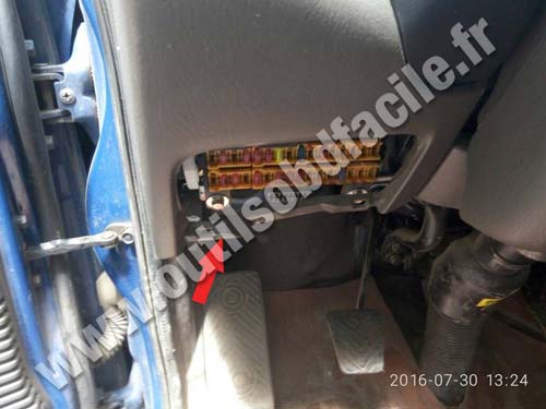 Hyundai Porter - Compartiment fusibles