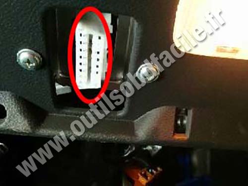 Infiniti QX70 Prise OBD