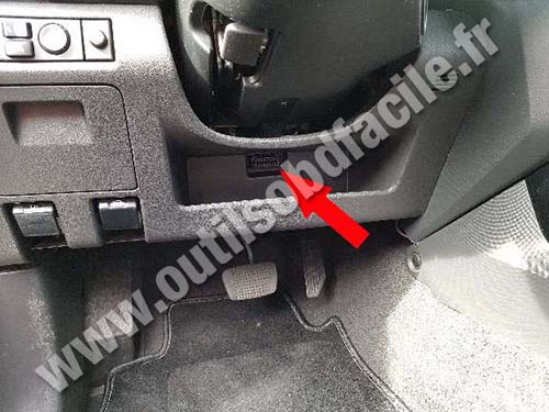 Isizu D-Max Vide poche volant
