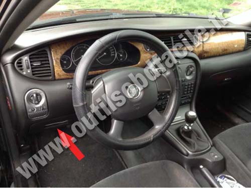 Jaguar X-Type - Tableau de bord