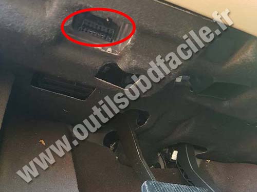 Jaguar XJ - Prise OBD II