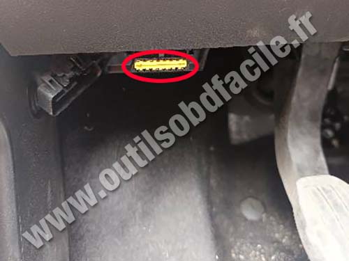 Jeep Avenger - Prise OBD