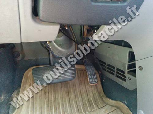 Kia Rio pédalier