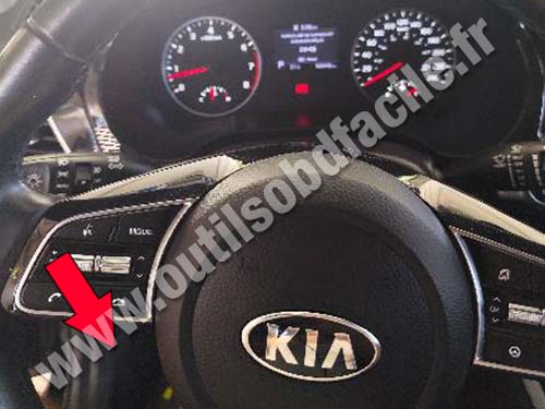 Kia Seltos - Tableau de bord côté conducteur