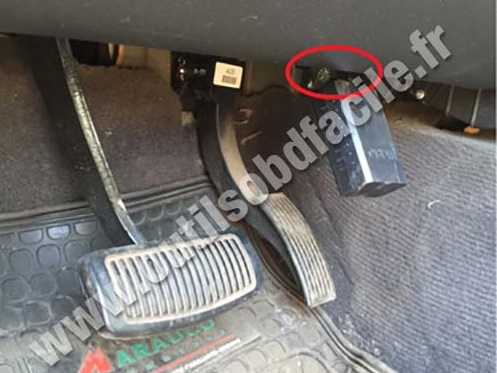 Kia Sorento prise OBD 2 