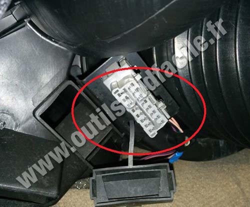 Land Rover Freelander prise OBD2