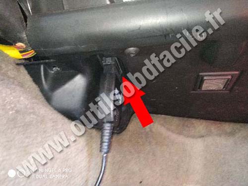 Land Rover Range Rover (P38) - Sous la boite à gants